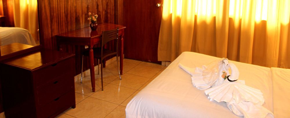 Hotel El Tumi 2 Huaraz  Zewnętrze zdjęcie